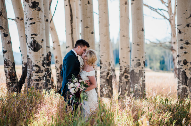 Luxury Colorado Ranch Wedding Real Wedding Feature   Screen Shot 2018 10 28 At 2.53.42 PM 768x510 